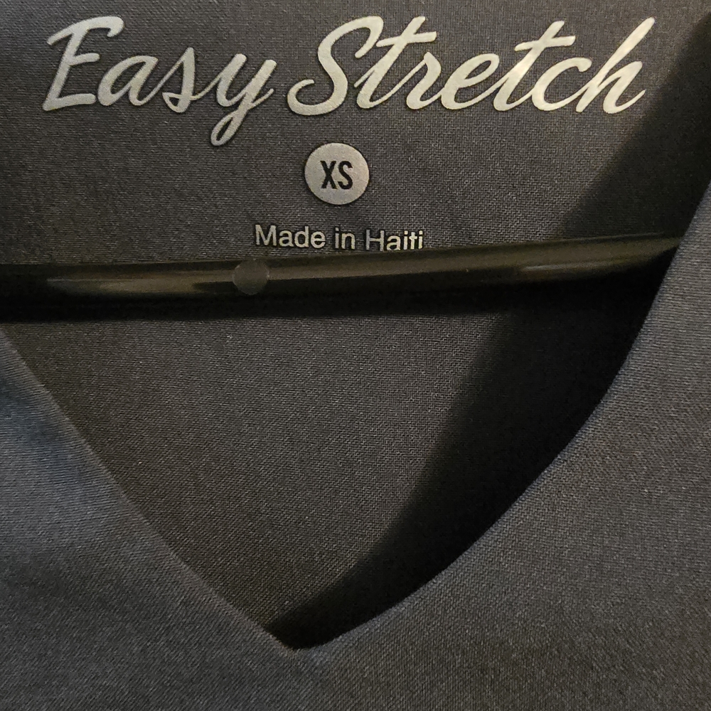 5 Scrub Sets - image 4